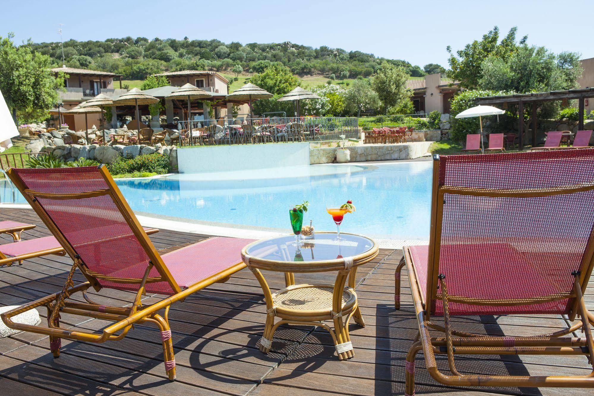 S'Incantu Resort Villasimius Extérieur photo