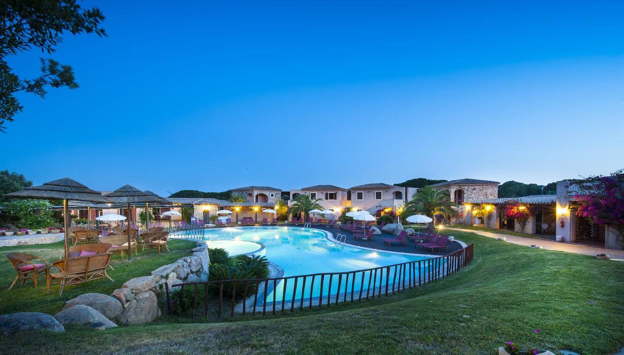 S'Incantu Resort Villasimius Extérieur photo